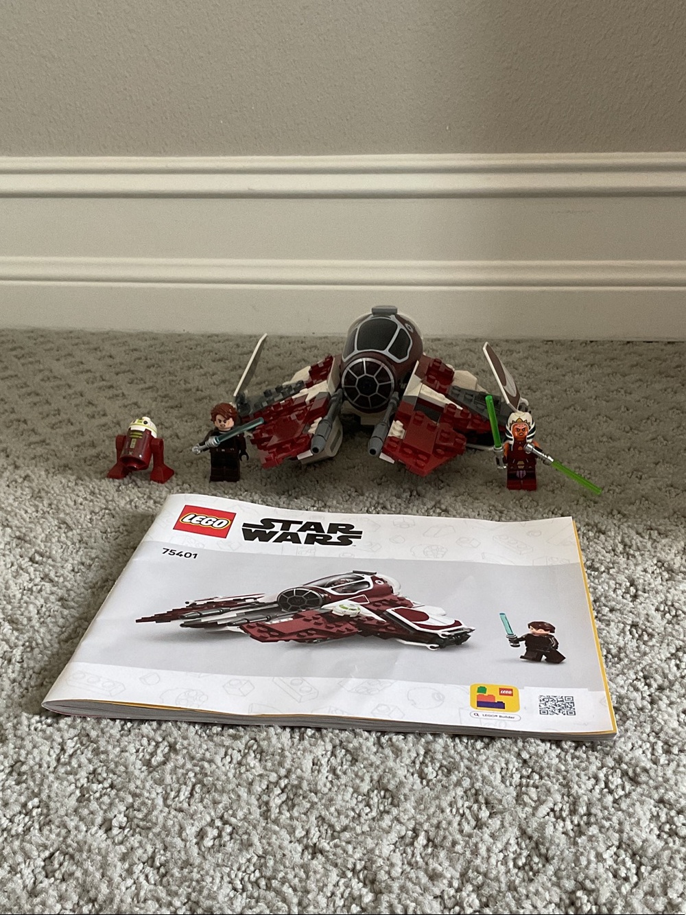 Lego Star Wars Red and White Sith Shuttle with Minifigures